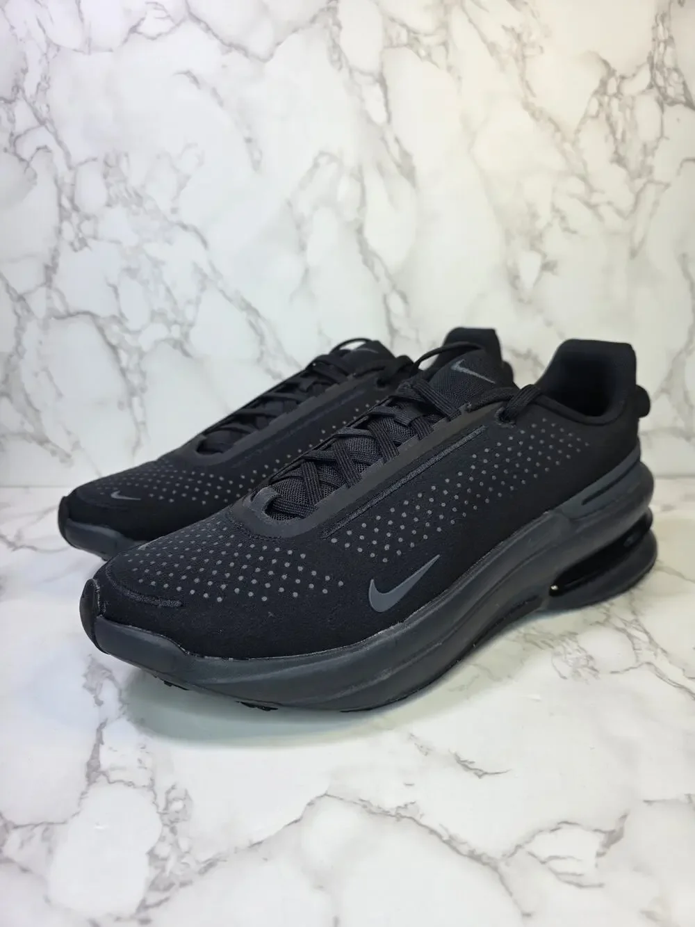 Nike Air Zoom Upturn SC Black/Anthracite IB2746 002 Men's Size 10 New